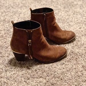Steve Madden booties